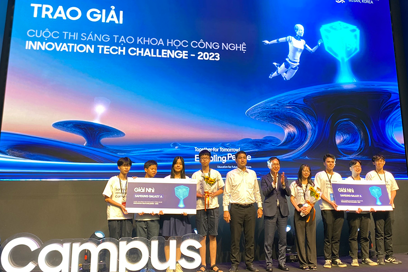 Sinh viên Đại học Duy Tân giành nhiều giải cao tại Samsung Innovation Campus (SIC) 2023